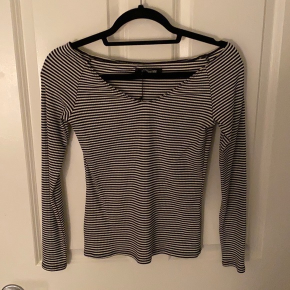 Reformation Tops - Reformation